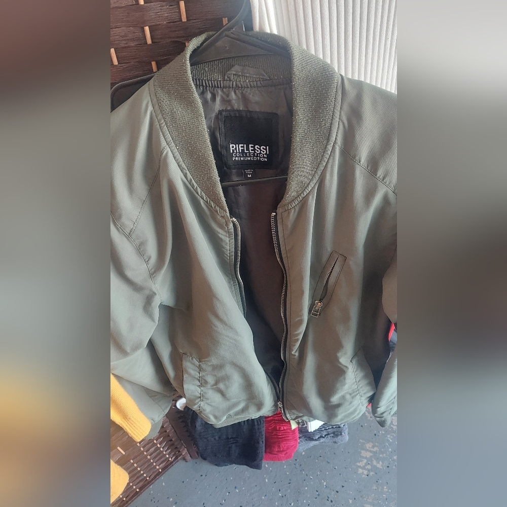 Riflessi Women's Green Bomber Jacket